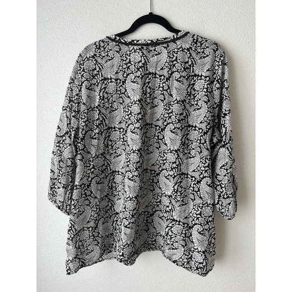 Talbots 2X Paisley Popover Blouse Top Black White Long Sleeve Embroidered Office - Picture 7 of 9